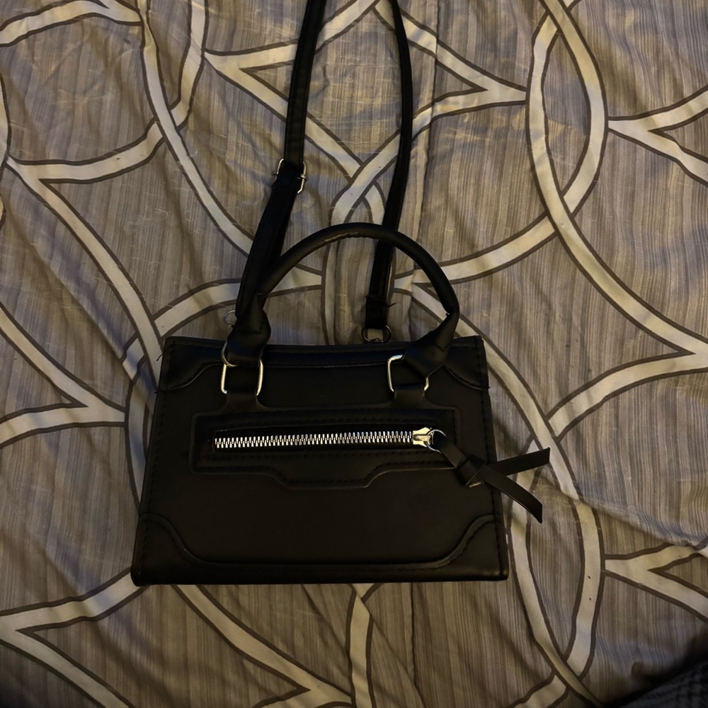 Elegant Black Handbag